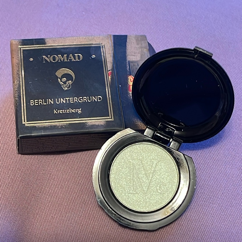 🔥 Nomad Intense Eyeshadow